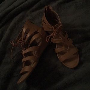 american eagle strappy wedged sandals